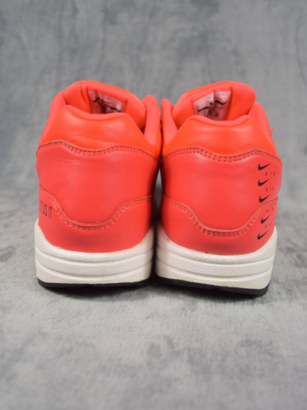 Nike WMNS Air Max 1 SE Overbranding Bright Crimson Red Women Size 9.5 881101-602 - Picture 5 of 9